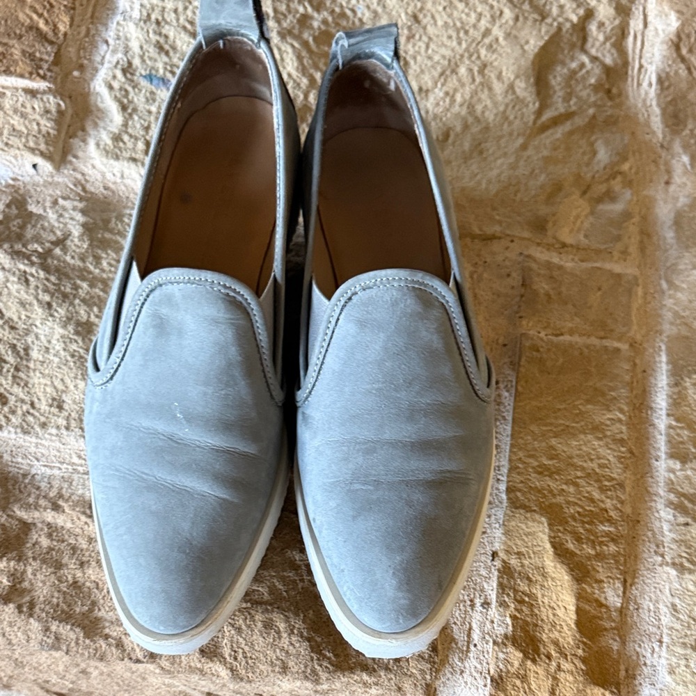 Everlane Women's Gray Slip-On Loafers